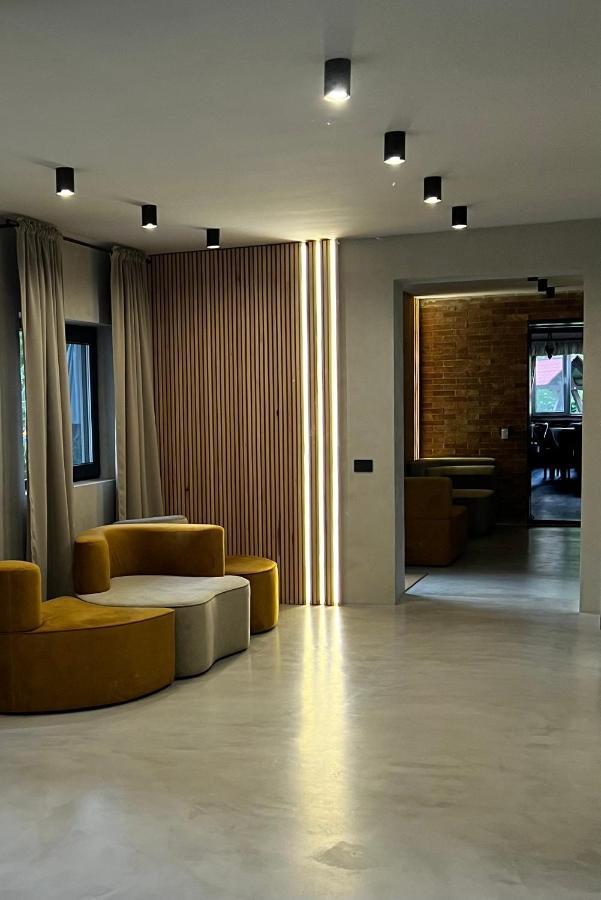 布朗 Garden Retreat Junior (Adults Only)酒店 外观 照片